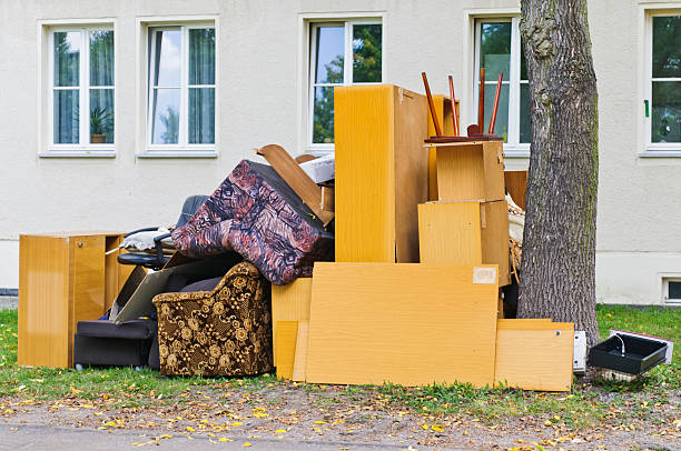 Best Junk Hauling Services  in St Albans, WV